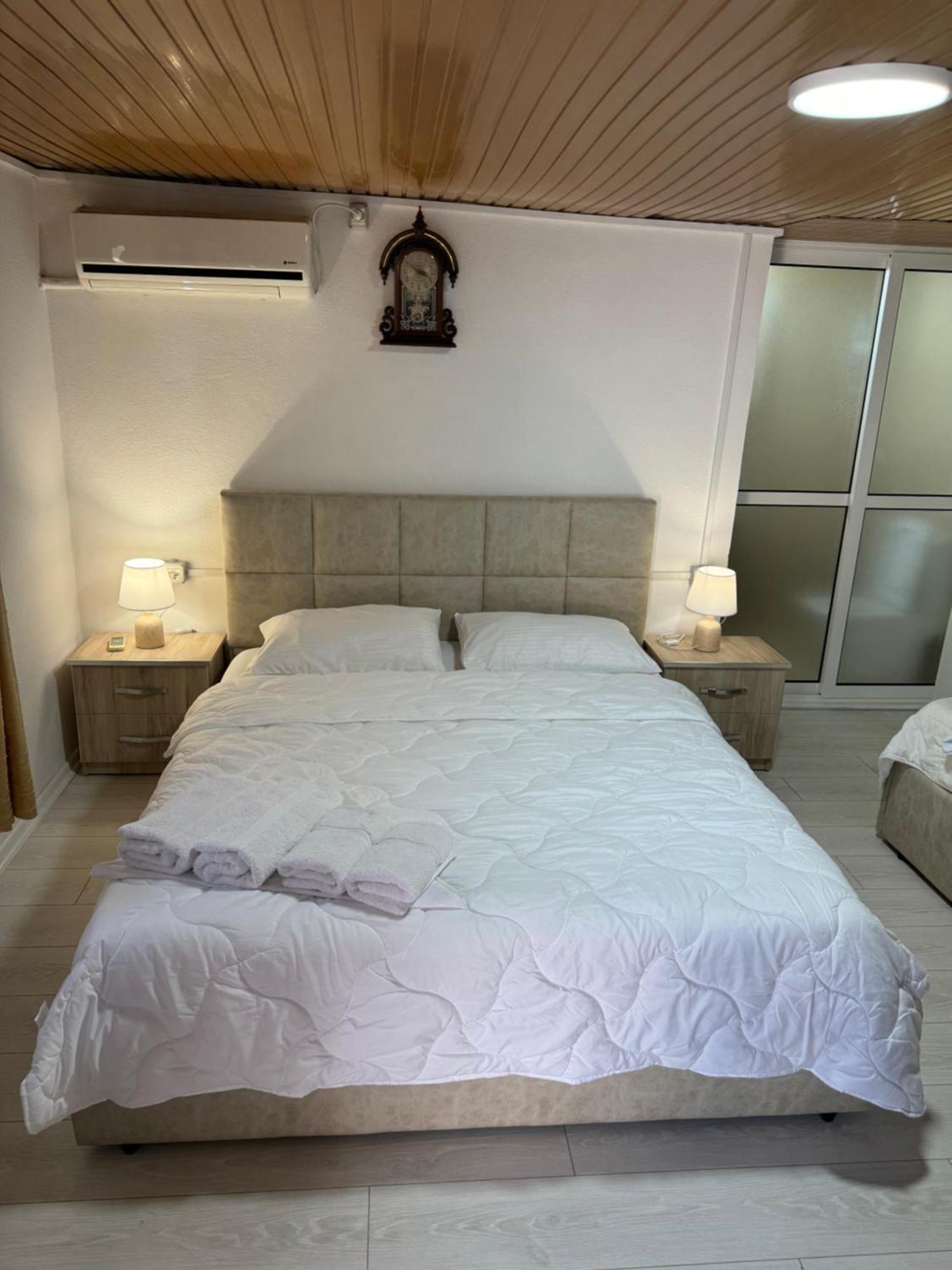 Lake Bliss Cabins ชโคเดอร์ ภายนอก รูปภาพ